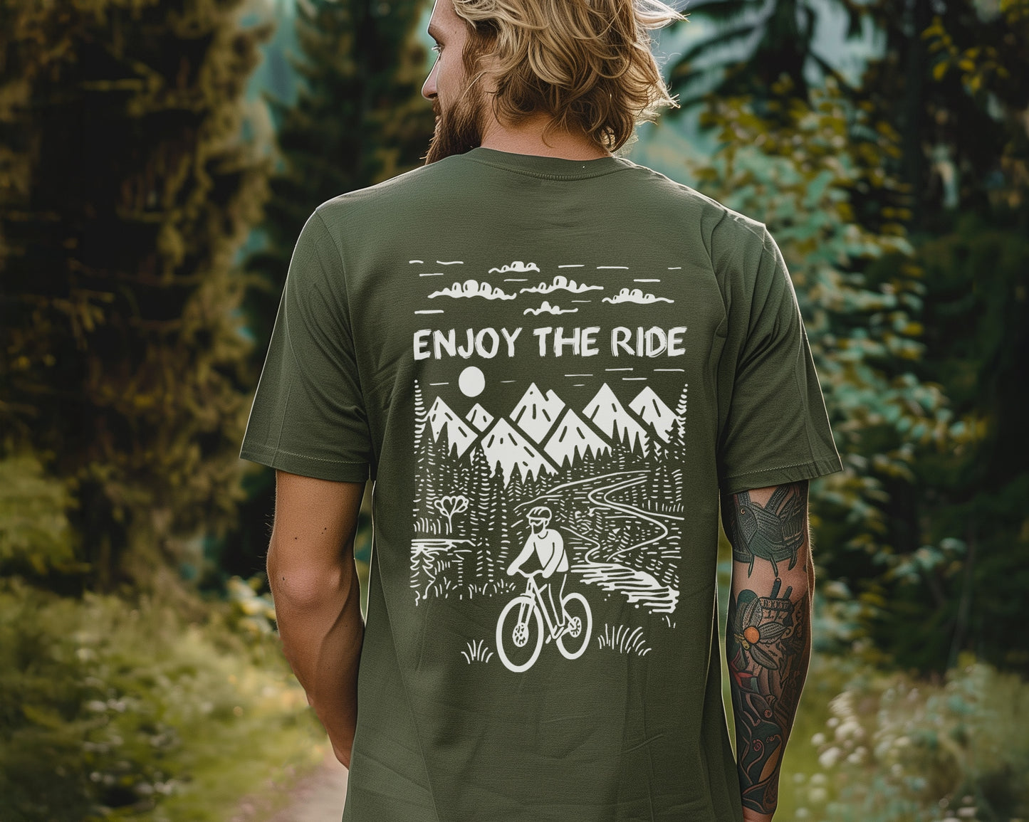 Enjoy the Ride T-Shirt, Mountainbike-Abenteuer Design für Outdoor-Fans Baumwoll-T-Shirt, Unisex-T-Shirt