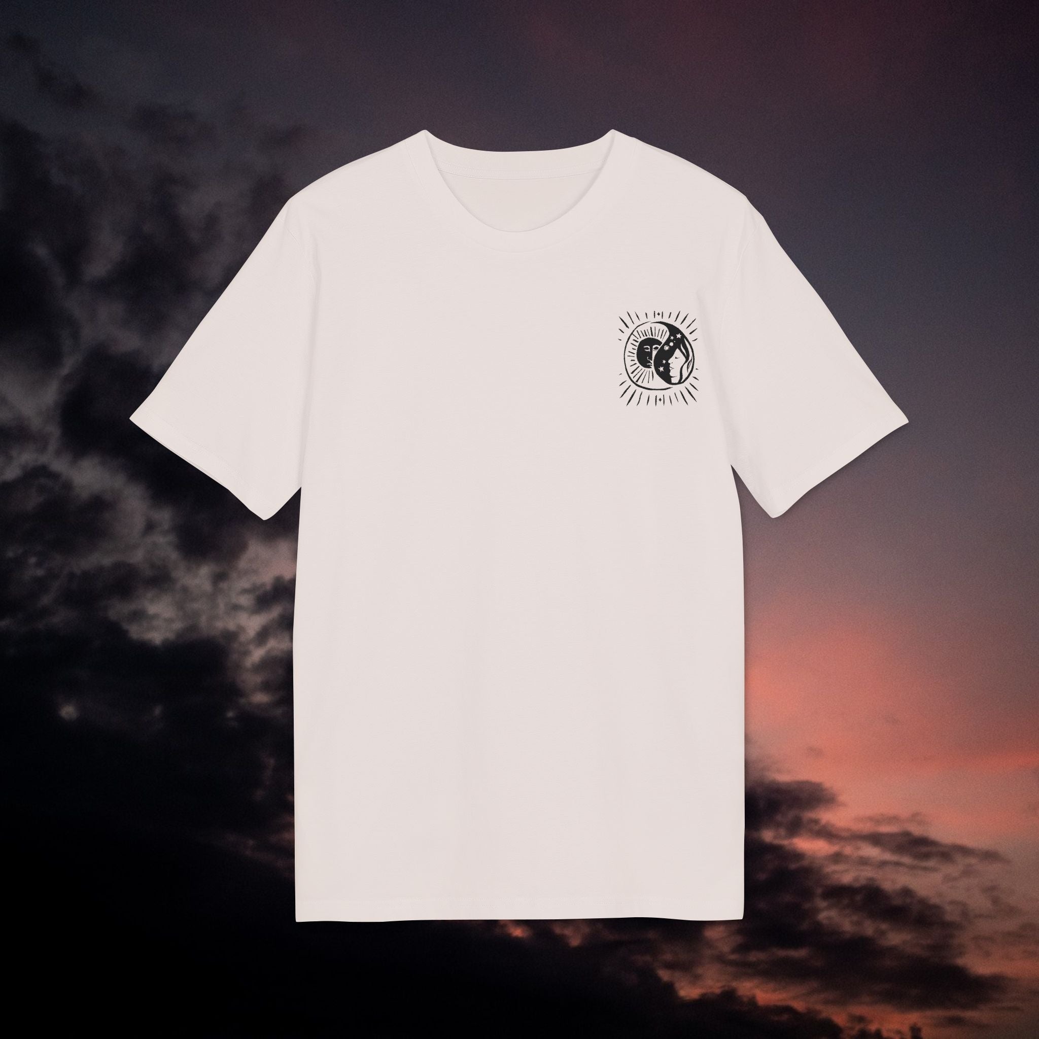 Yin und Yang T-Shirt, Dualität, Sonne und Mond Design, Spirituelles Unisex Shirt in Scherenschnitt-Optik, Baumwolle, Medium Fit