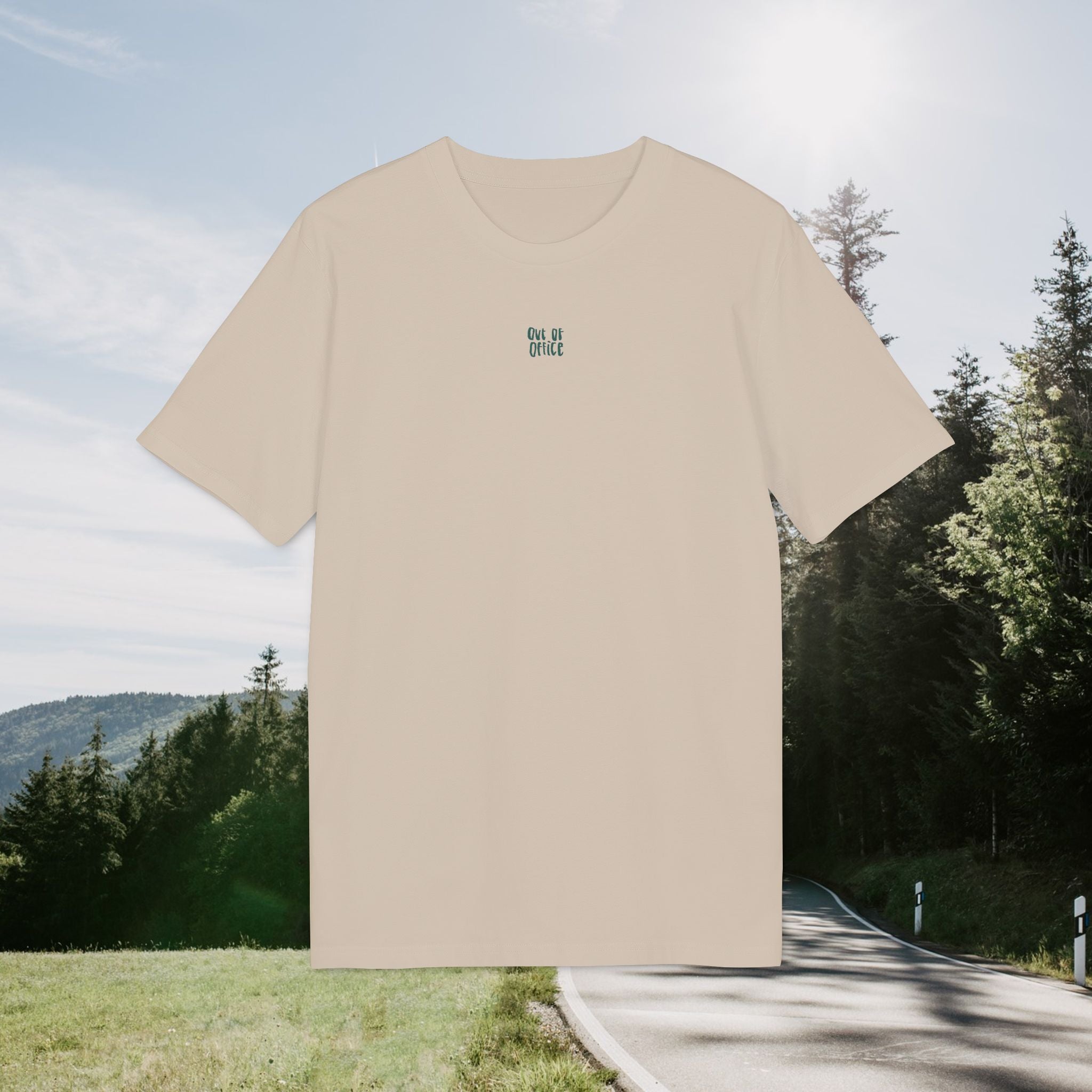 Out of Office T-Shirt, Outdoor Shirt mit Berge Wald Motiv, Abenteuer Urlaub Shirt, Wanderer, Baumwolle