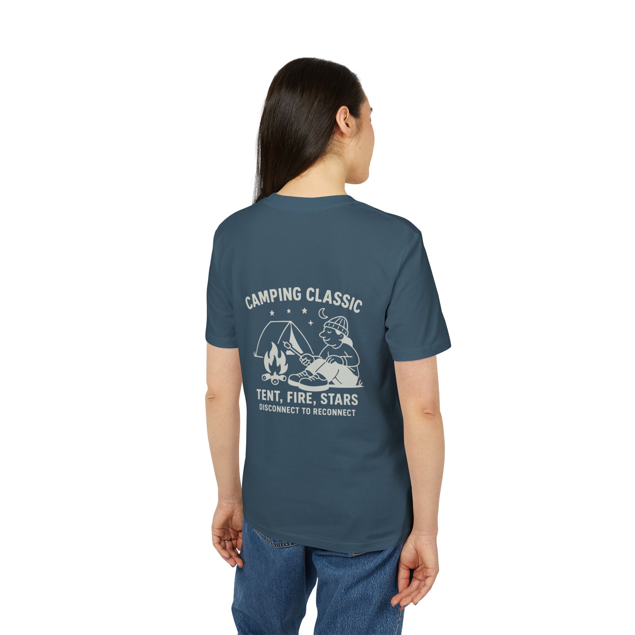 Camping Classic T-Shirt – Tent, Fire, Stars | Lagerfeuer-Design mit Rückendruck | Unisex Bio-Baumwollshirt
