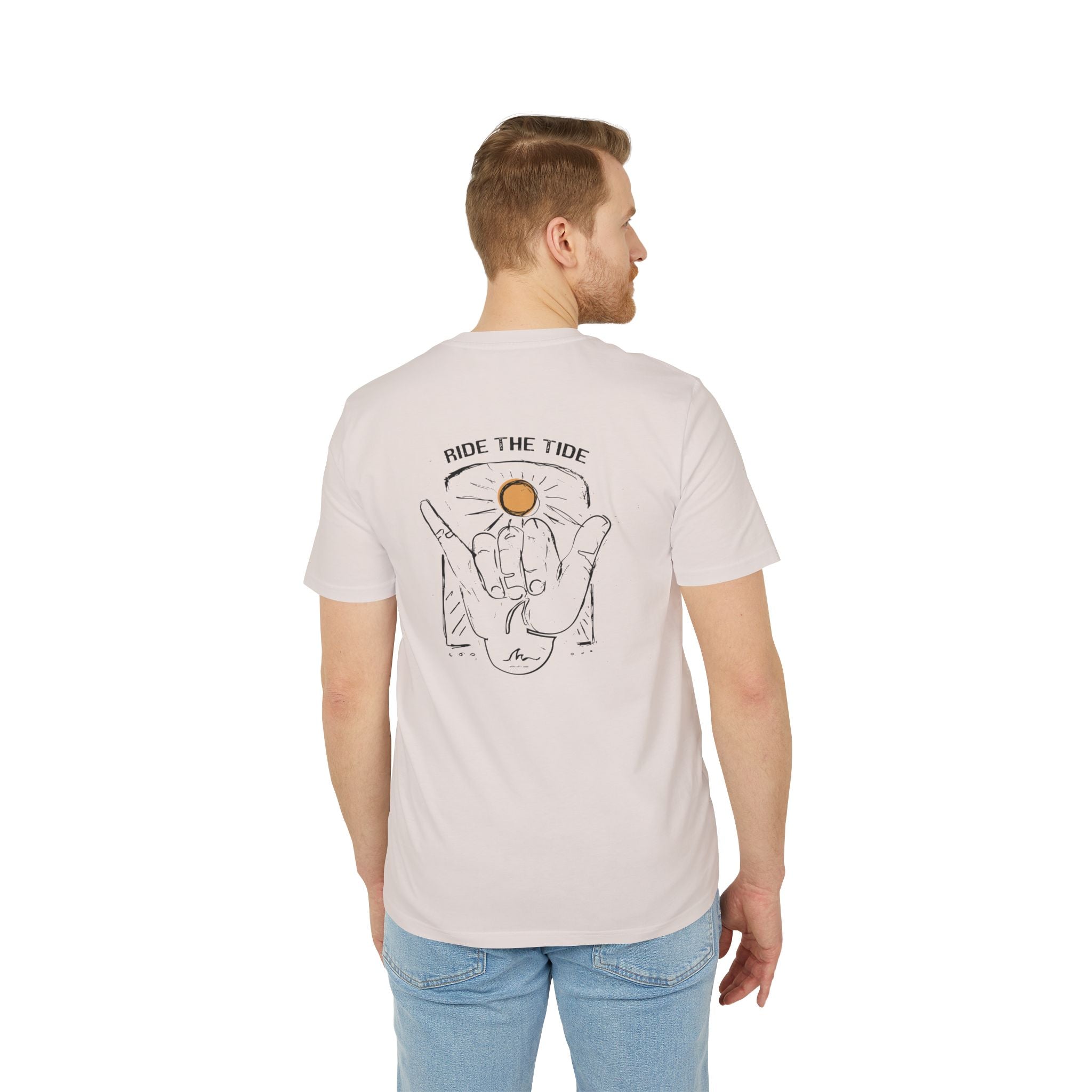 Ride the Tide T-Shirt – Shaka Surfer Sonne Design | Sommer Beachshirt mit Rückendruck | Unisex Bio-Baumwollshirt