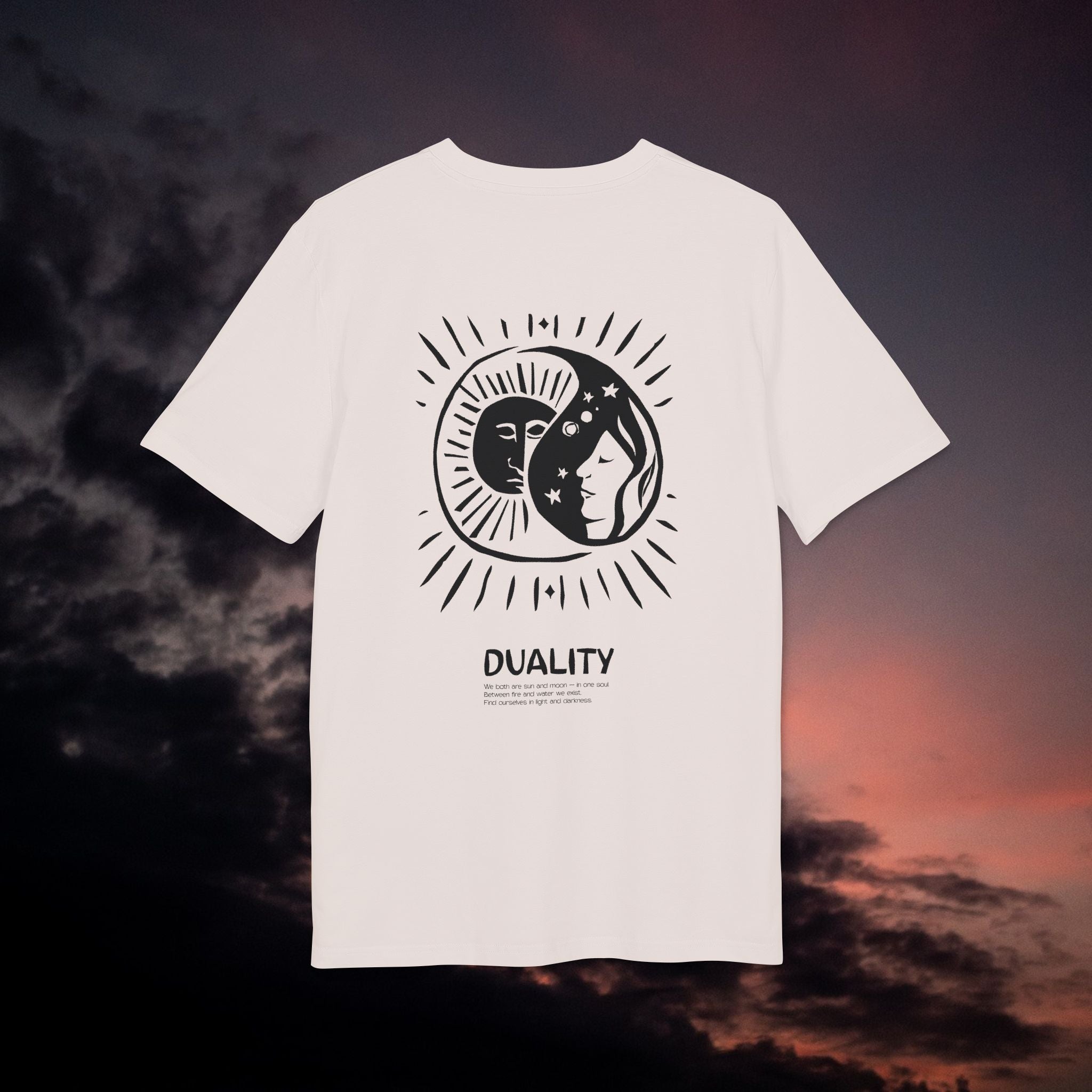 Yin und Yang T-Shirt, Dualität, Sonne und Mond Design, Spirituelles Unisex Shirt in Scherenschnitt-Optik, Baumwolle, Medium Fit