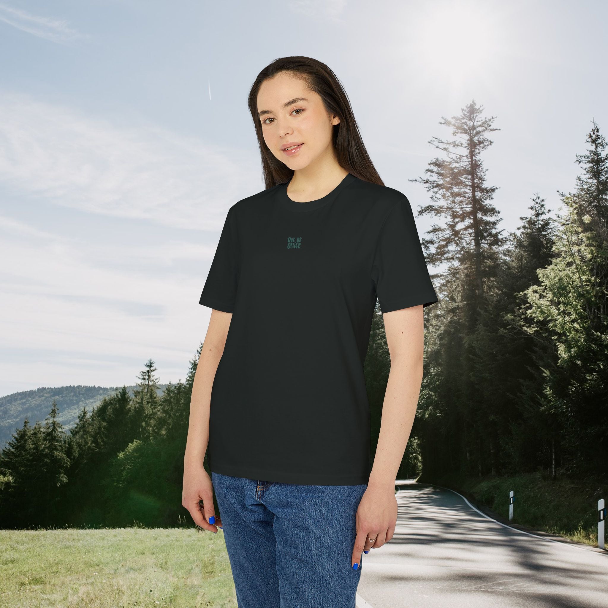 Out of Office T-Shirt, Outdoor Shirt mit Berge Wald Motiv, Abenteuer Urlaub Shirt, Wanderer, Baumwolle