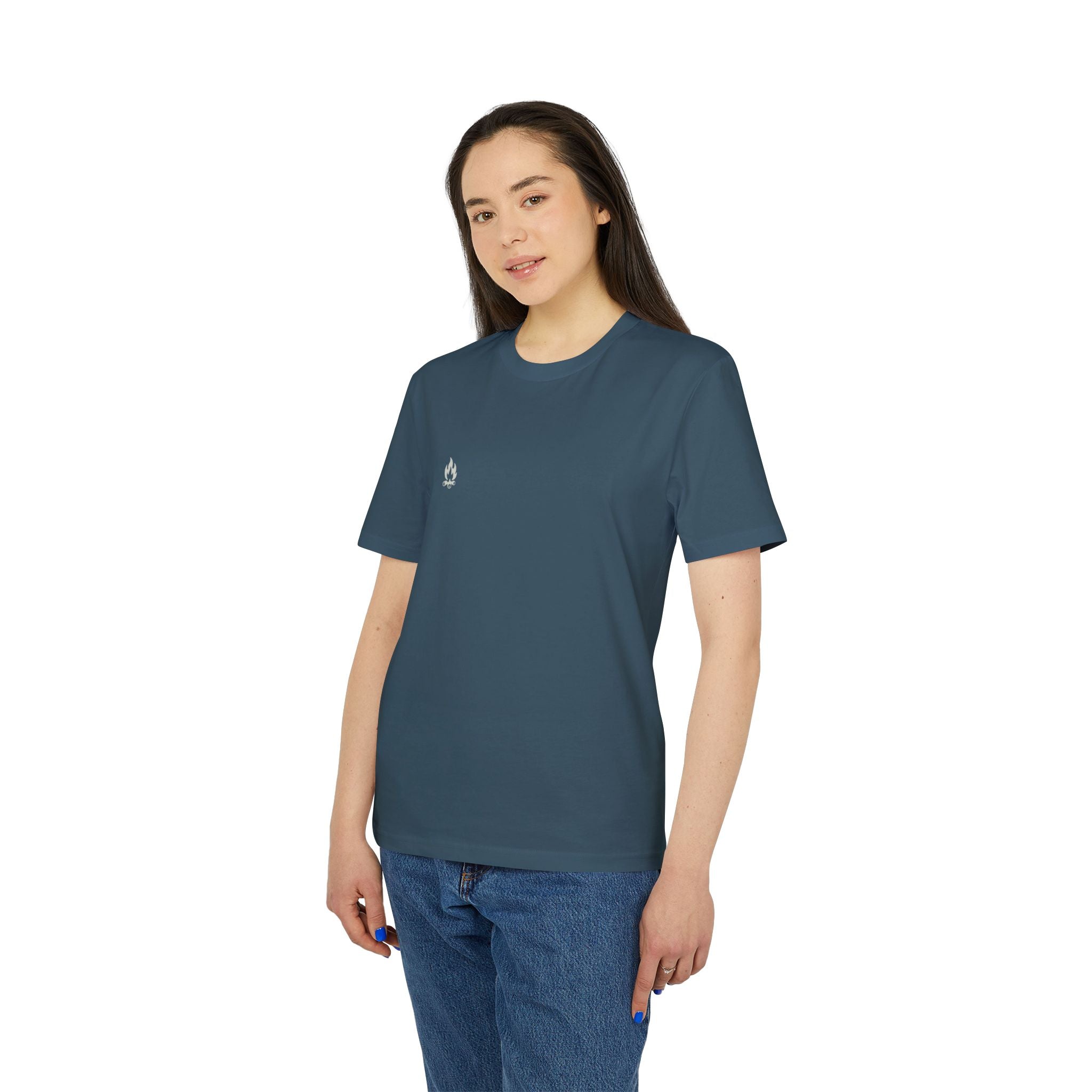 Camping Classic T-Shirt – Tent, Fire, Stars | Lagerfeuer-Design mit Rückendruck | Unisex Bio-Baumwollshirt