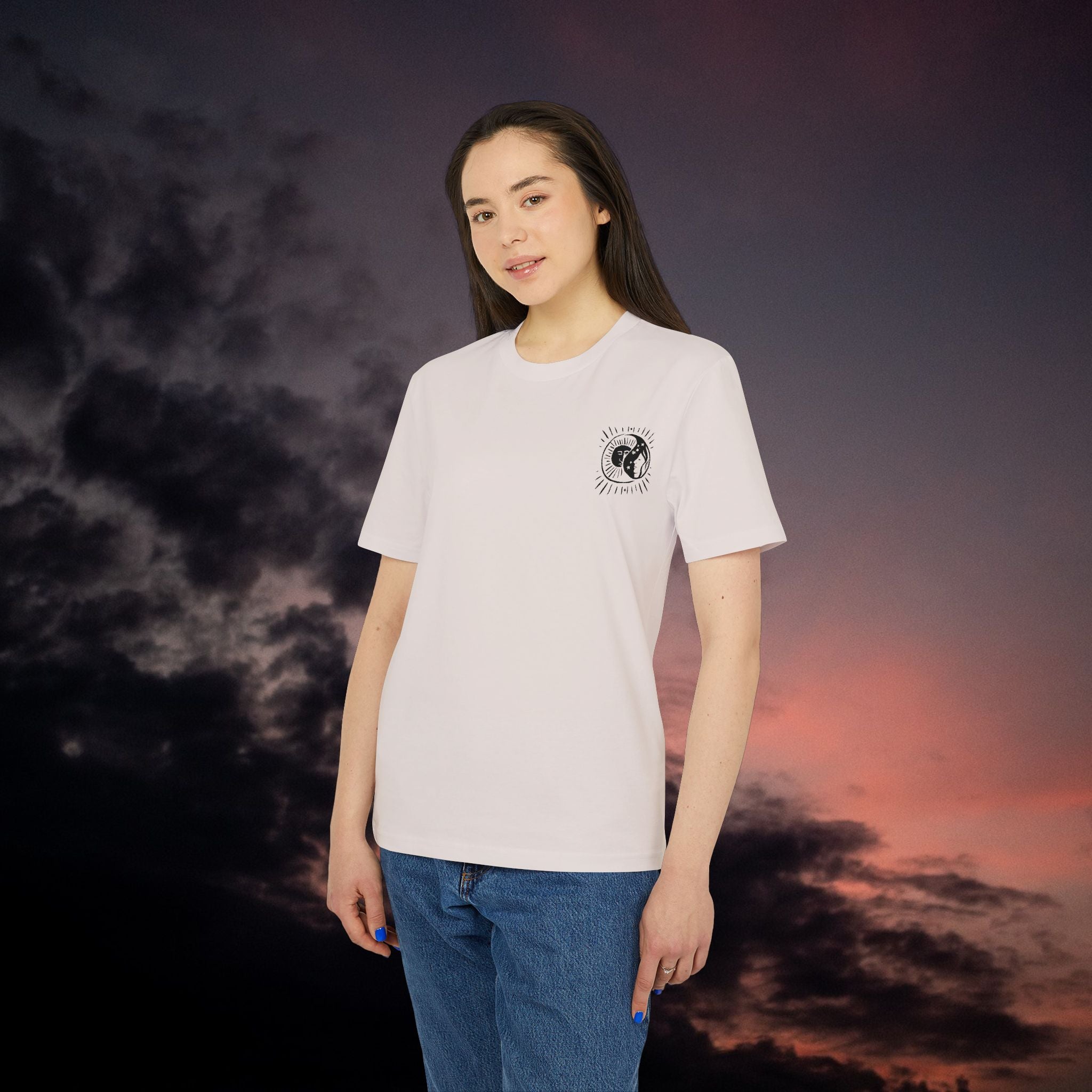 Yin und Yang T-Shirt, Dualität, Sonne und Mond Design, Spirituelles Unisex Shirt in Scherenschnitt-Optik, Baumwolle, Medium Fit