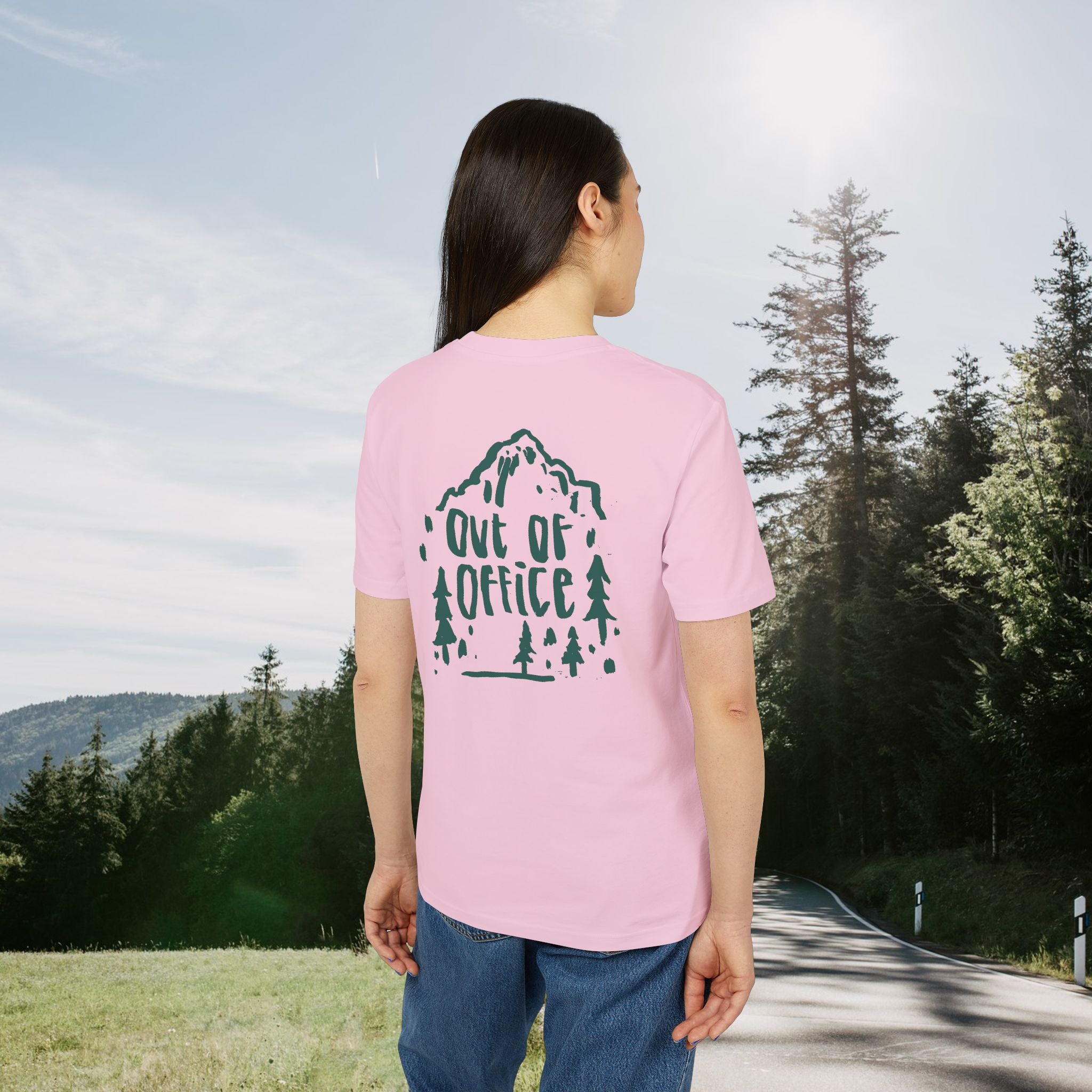 Out of Office T-Shirt, Outdoor Shirt mit Berge Wald Motiv, Abenteuer Urlaub Shirt, Wanderer, Baumwolle